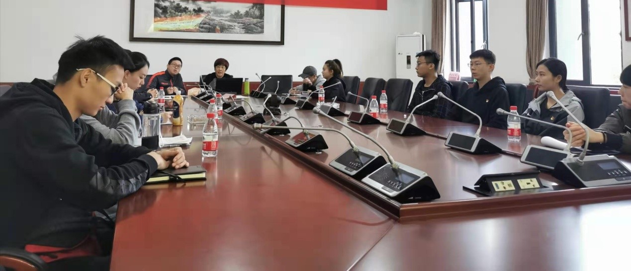 姜训练营讲为体育学员四支部讲党课.jpg 玩球直播欧冠直播