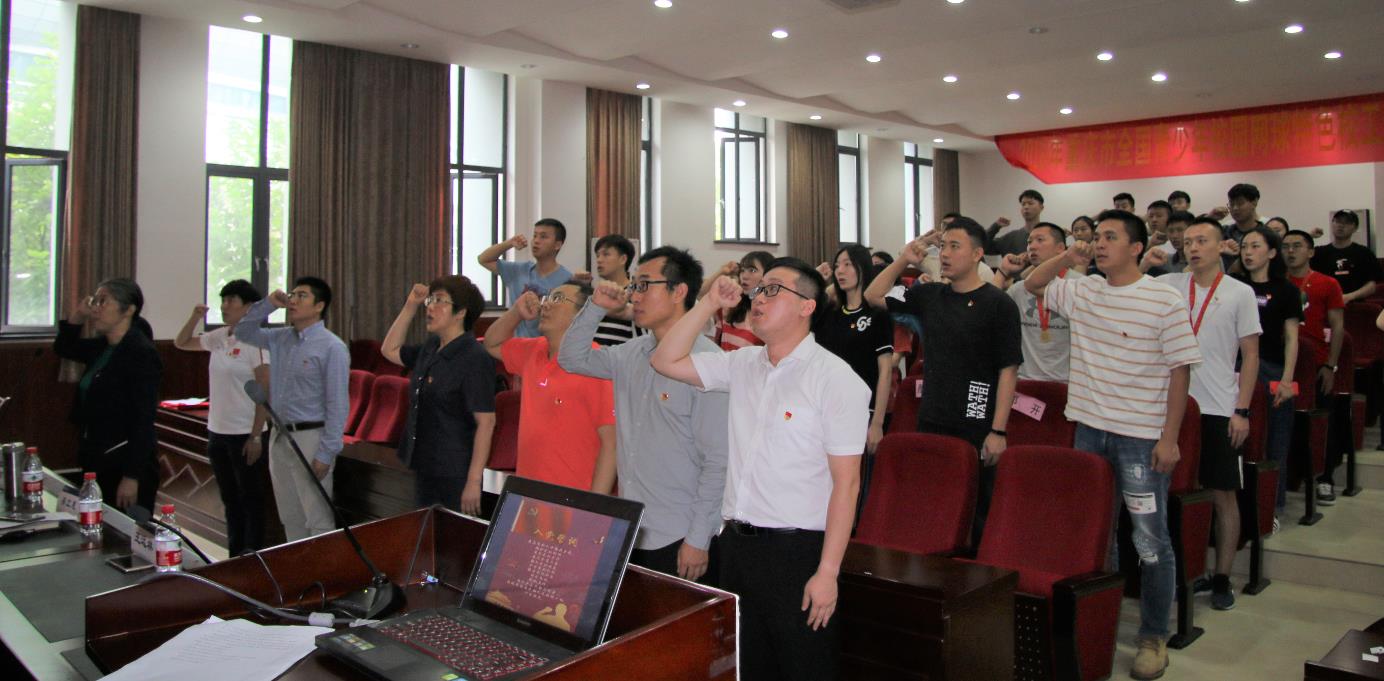 8.jpg 玩球直播核心通道